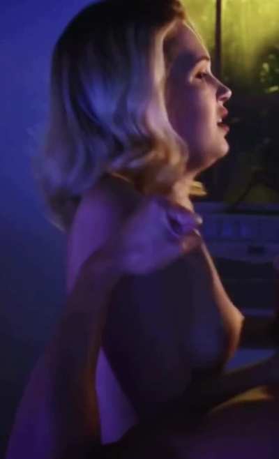 Kelli Berglund Has Come A Long Way Since Lab Rats