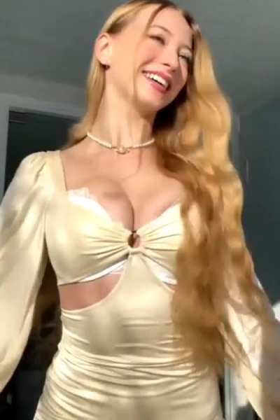 Shaking what she&rsquo;s got!