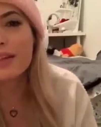 😐