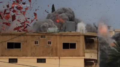 Rogue apartheid state bombs Lebanon daily.