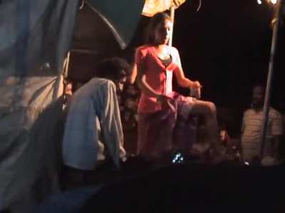 Murjra dancer flashing pussy in Westgodavari