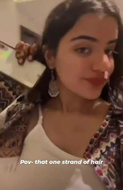 Look at her tits bounce