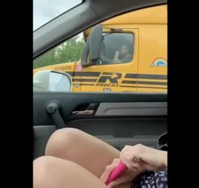 Orgasm on Highway when the Trucker Watch me Masturbate