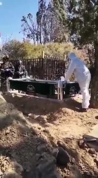WCGW if we cheap out on support
