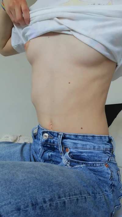 Only seen big boobs on here but I thought I'd share my small one's [OC]🍒💕