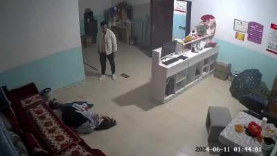 被织女逼疯的蝈蝻