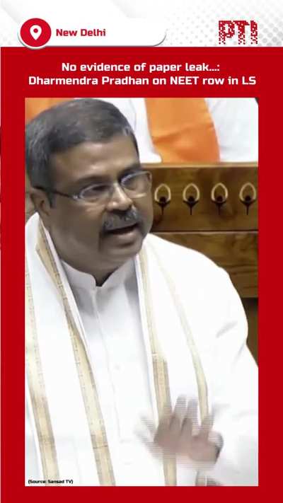 Is xhutiye ko kya saza milna chahiye?