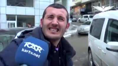 40 yıllık İngilizim ben b&ouml;yle konuşamıyorum aga ya