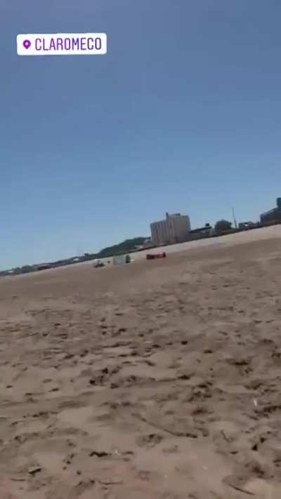 luchi quinteros tetas en la playa