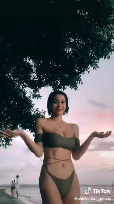 Criselda Alvarez