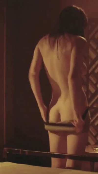 Alexandra Daddario 