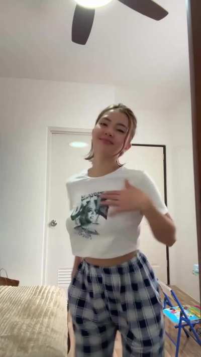 VanessaLyn Cayco