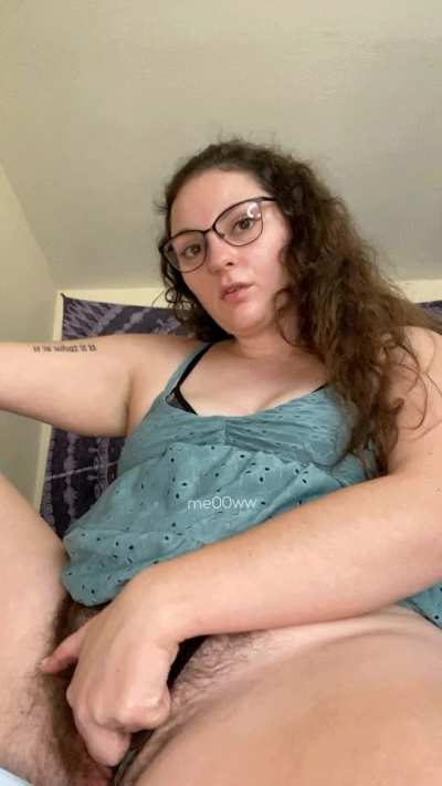 I need a real man&rsquo;s opinion, shaved or natural?