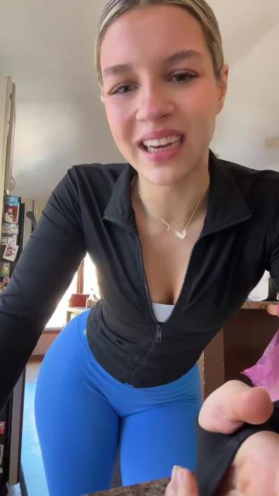 TikTok: @monica.alifantis
