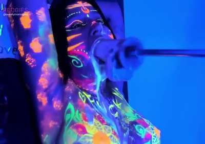 Neon color