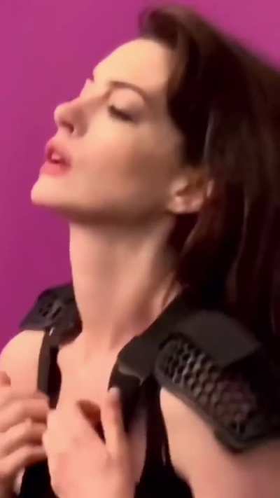 Anne Hathaway