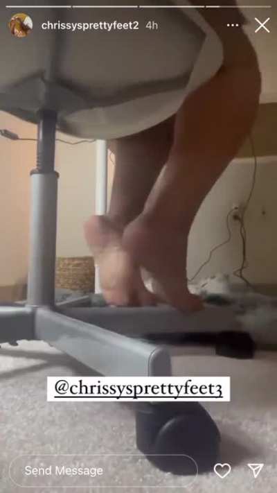 Chrissy 5