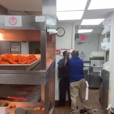 Church&rsquo;s Chicken Employee Beat Up His Manager Because He Fired Him