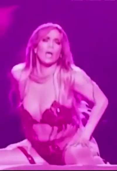 HornyLo 🍆🔥