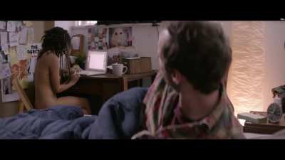 Zo&euml; Kravitz - Pretend We're Kissing (CA2014) "Oh, I'm a kinda nudist".