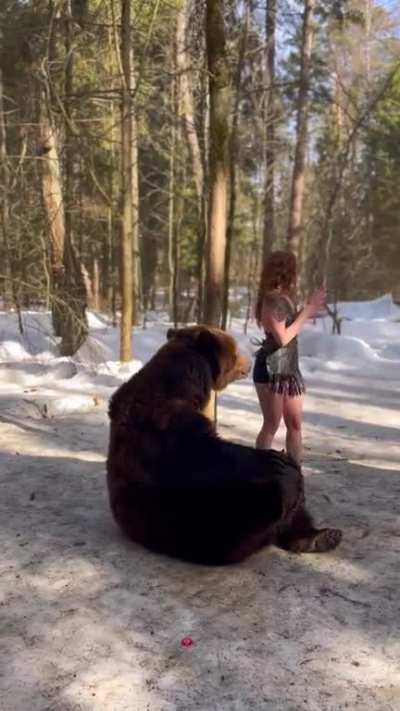 O que poderia dar errado?
Trinket quer um pedacinho da Vex'ahlia!