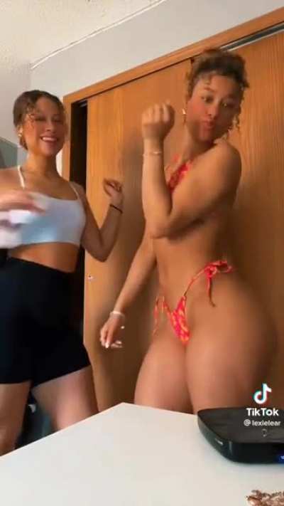 slim thick