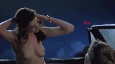Anne Hathaway 😍