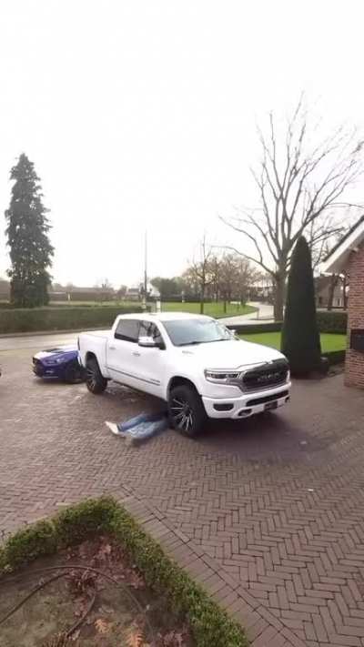 Nonononoyes