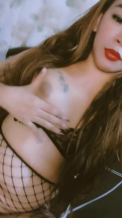 wanna play with me lets cum ✅