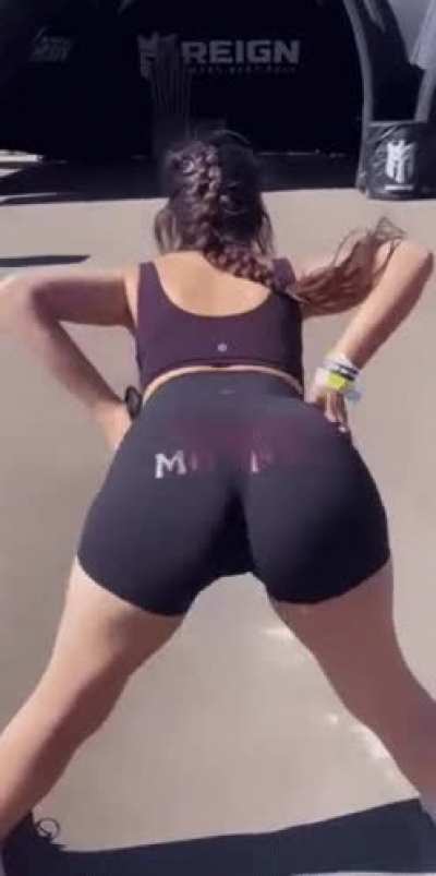 Camila Cabello&rsquo;s ass is so huge