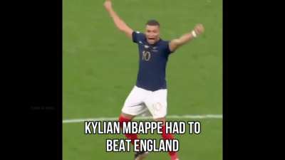 Mbappe &amp;amp; Hakimi were jokingly bragging that they will face off earlier this year, France vs Morocco And now it's happening 😳😳😳