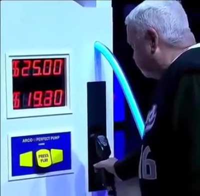 The gas station gods have blessed this man