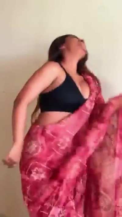 Suhu khan hottest in saree😮&zwj;💨