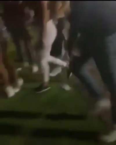 Aussie lads beat the fuck out of a group of lasses cause one of there friends hit one of them