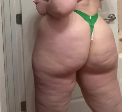 First 50 who comment YES will get my nudes in their DM. I promise I'll send