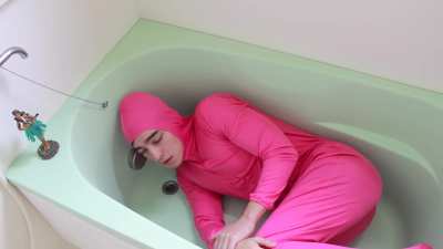 Here is the full video of the deleted music video for Kill Yourself.