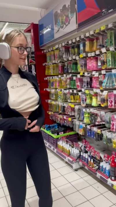 OC shopping makes me excited :3