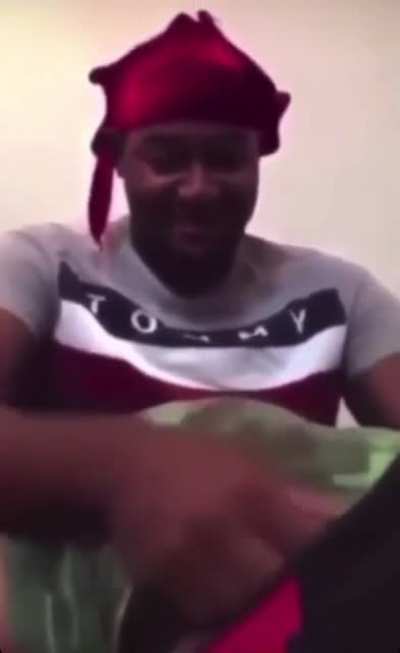 Hahhaha where&rsquo;s the full video tho&hellip;? No seriously where can i see the full vid