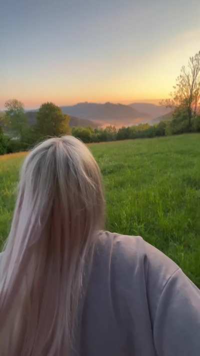 Tohle video na tiktoku m&aacute; přes 3mil views a cel&eacute; bez cenzury ho dostane&scaron; zdarma za sub 🥵