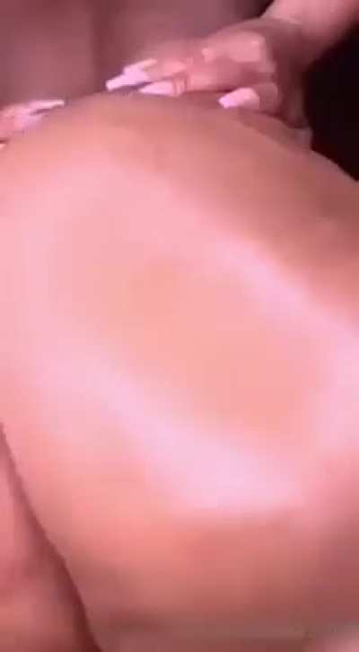 Ninadoesitall