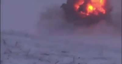 🇷🇺 Russian Tupolev Tu-22M3 bomber crashing [856x456]