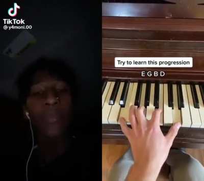 Blursed_piano