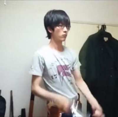 Sensai Gun Slinger showing off his revolver skills