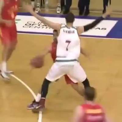 Where&rsquo;s the ball?