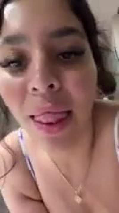 Alyasanchez completo en el vip