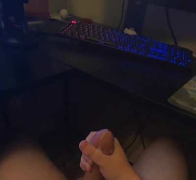 being my underdesk support means taking loads like this multiple times a day, any volunteers?