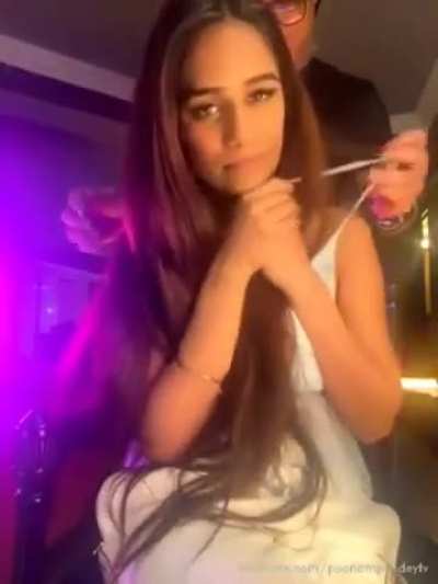 Poonam Pandey's VIP Live Highlights. She lets her partner grope her tits 🤤