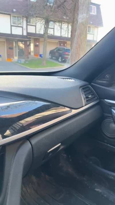 Is this a knocking sound?2018 f32