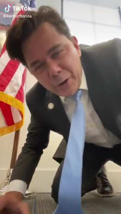 Politician using tiktok properly lmao