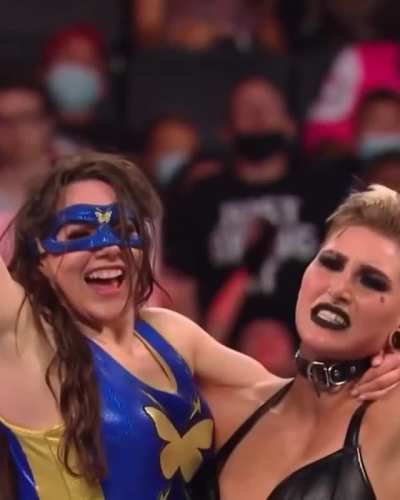 Nikki ASH &amp;amp; Rhea Ripley